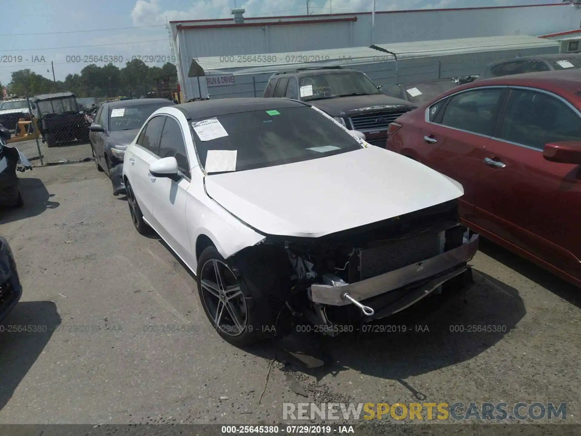 1 Photograph of a damaged car WDD3G4FB5KW013051 MERCEDES-BENZ A 2019