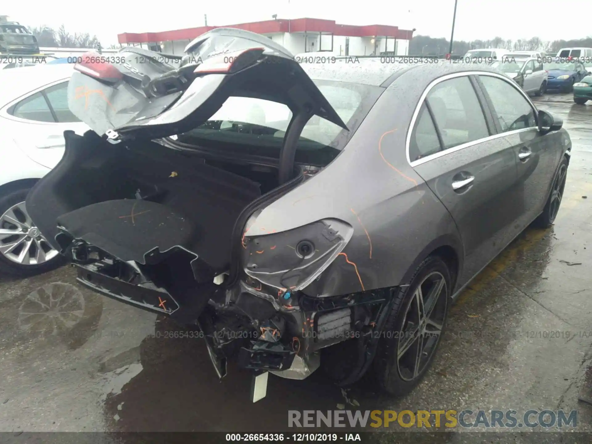 4 Фотография поврежденного автомобиля WDD3G4FB7KW020714 MERCEDES-BENZ A 2019