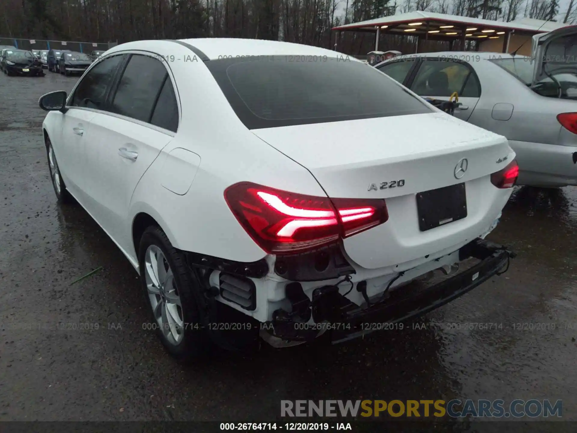 3 Photograph of a damaged car WDD3G4FB8KW002514 MERCEDES-BENZ A 2019