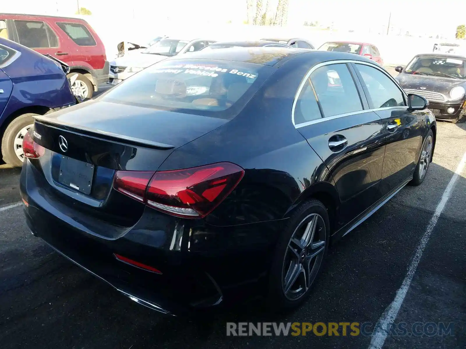 4 Photograph of a damaged car WDD3G4EB6KW033469 MERCEDES-BENZ A 220 2019