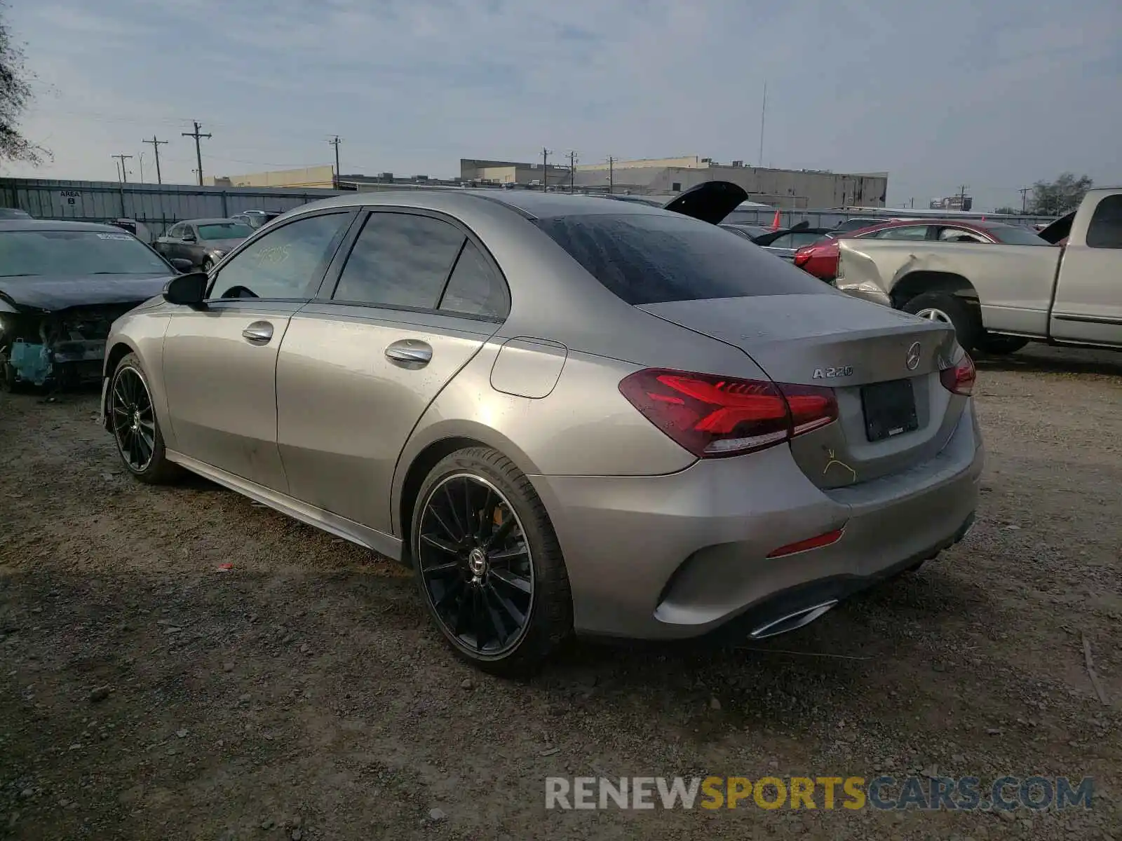 3 Photograph of a damaged car WDD3G4EB7KW022089 MERCEDES-BENZ A 220 2019