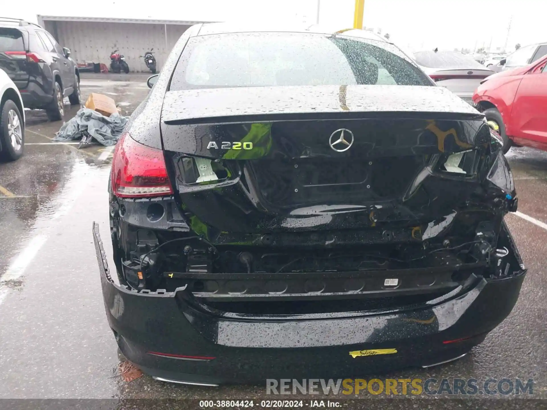 6 Photograph of a damaged car WDD3G4EB9KW025494 MERCEDES-BENZ A 220 2019