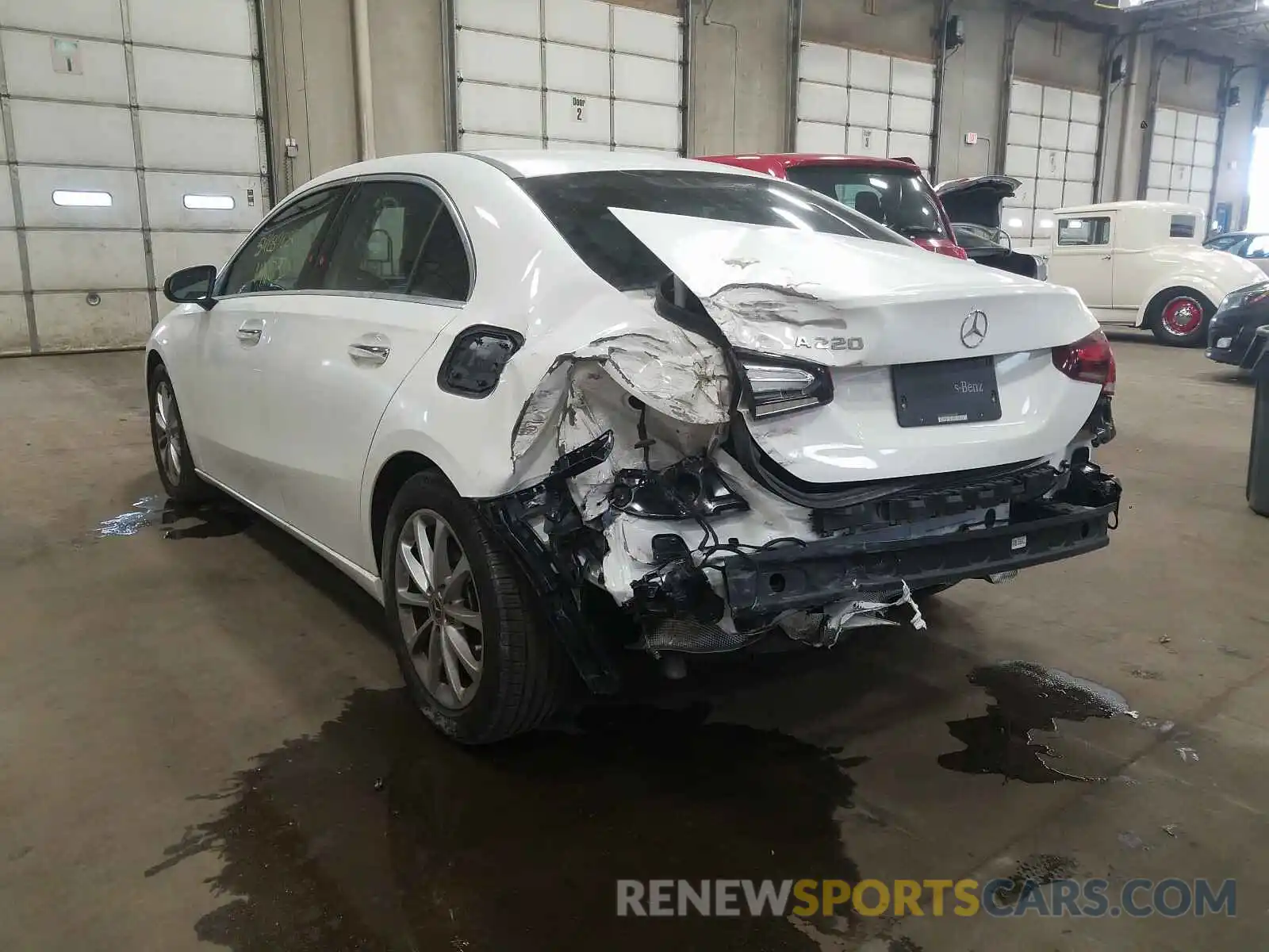 3 Photograph of a damaged car WDD3G4EB9KW025995 MERCEDES-BENZ A 220 2019