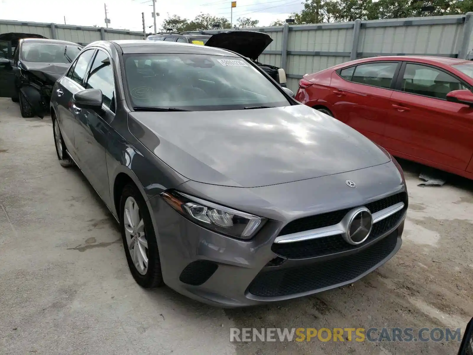 1 Photograph of a damaged car WDD3G4EBXKW013127 MERCEDES-BENZ A 220 2019