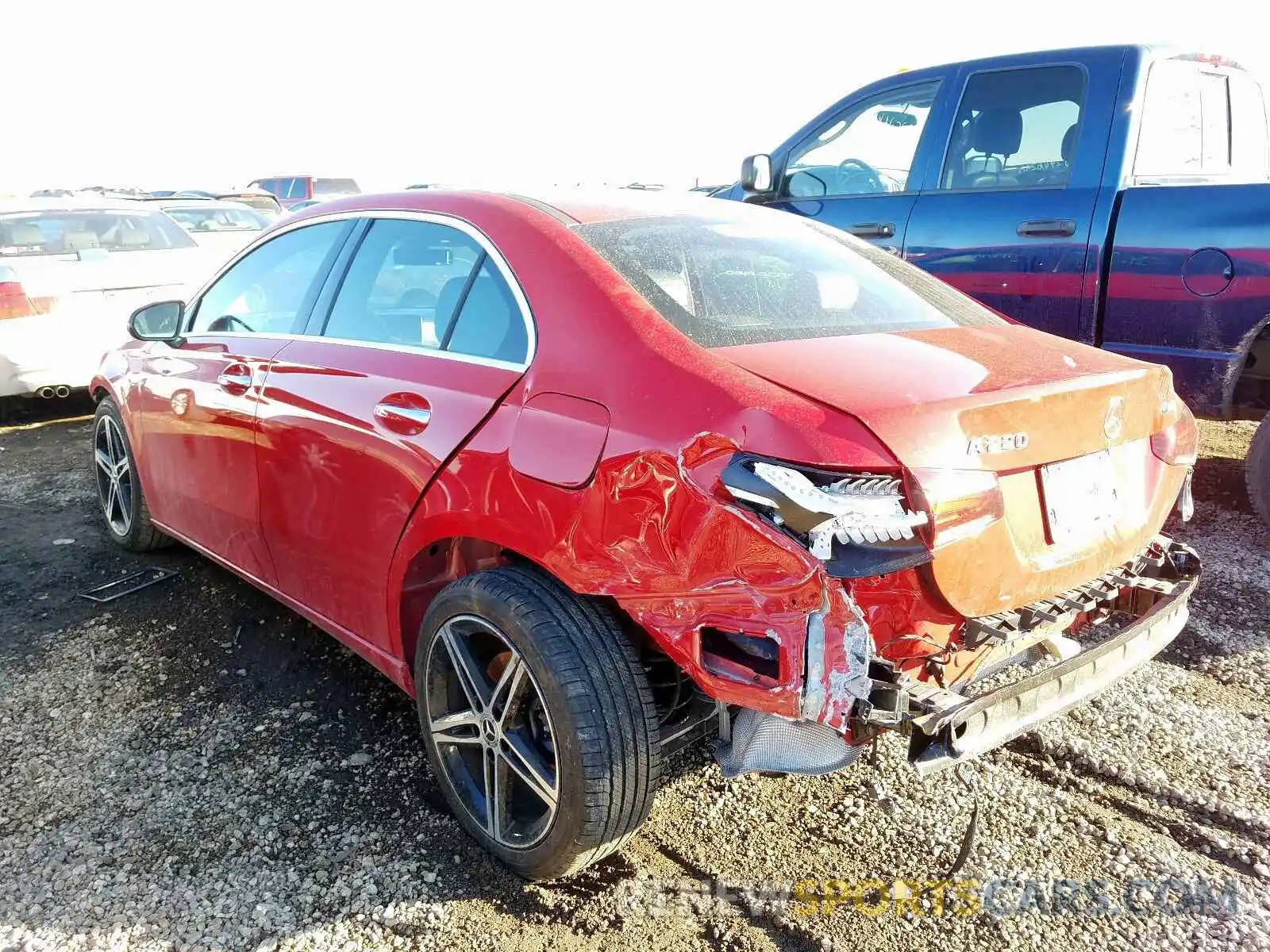 3 Photograph of a damaged car WDD3G4FB1KW019901 MERCEDES-BENZ A 220 2019