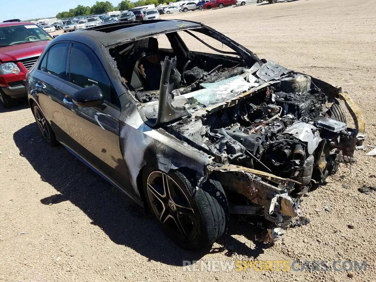 1 Photograph of a damaged car WDD3G4FB1KW023768 MERCEDES-BENZ A 220 2019