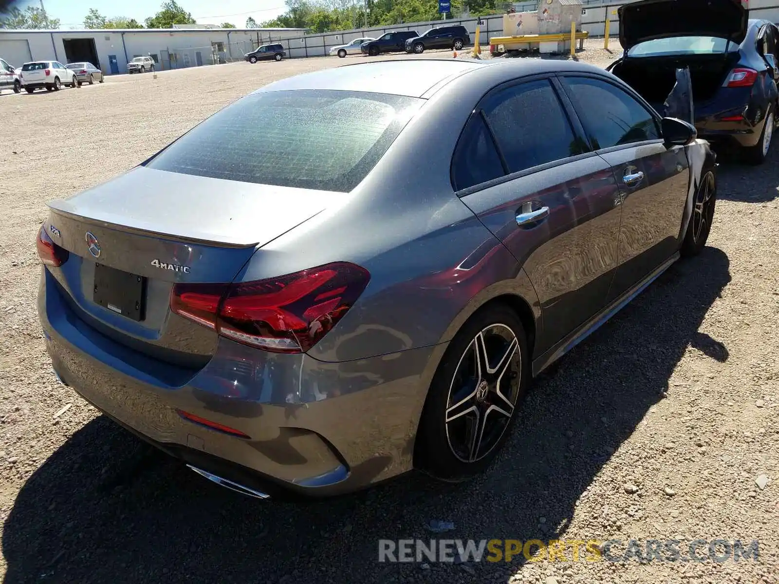 4 Photograph of a damaged car WDD3G4FB1KW023768 MERCEDES-BENZ A 220 2019