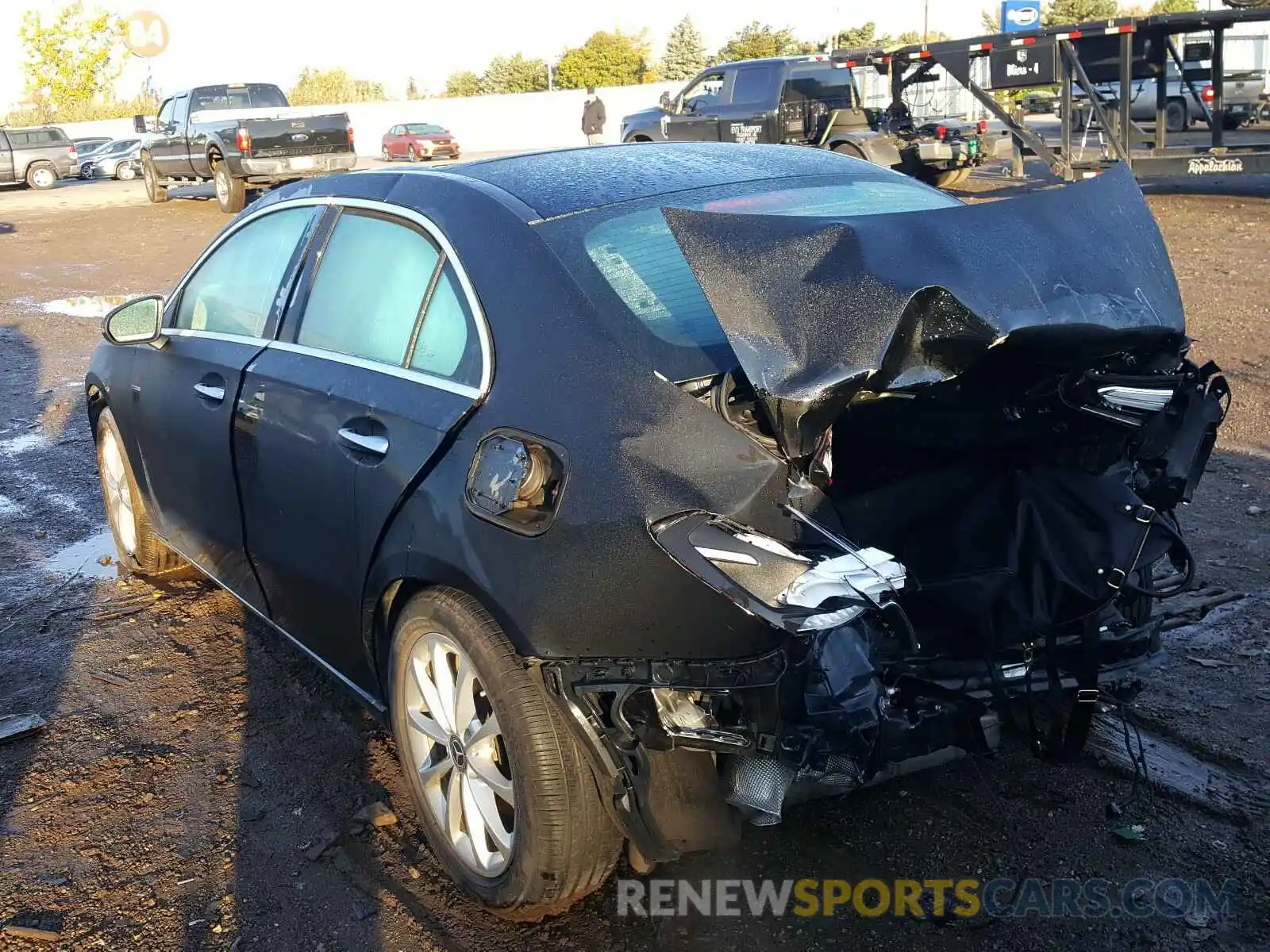 3 Photograph of a damaged car WDD3G4FB1KW026718 MERCEDES-BENZ A 220 2019