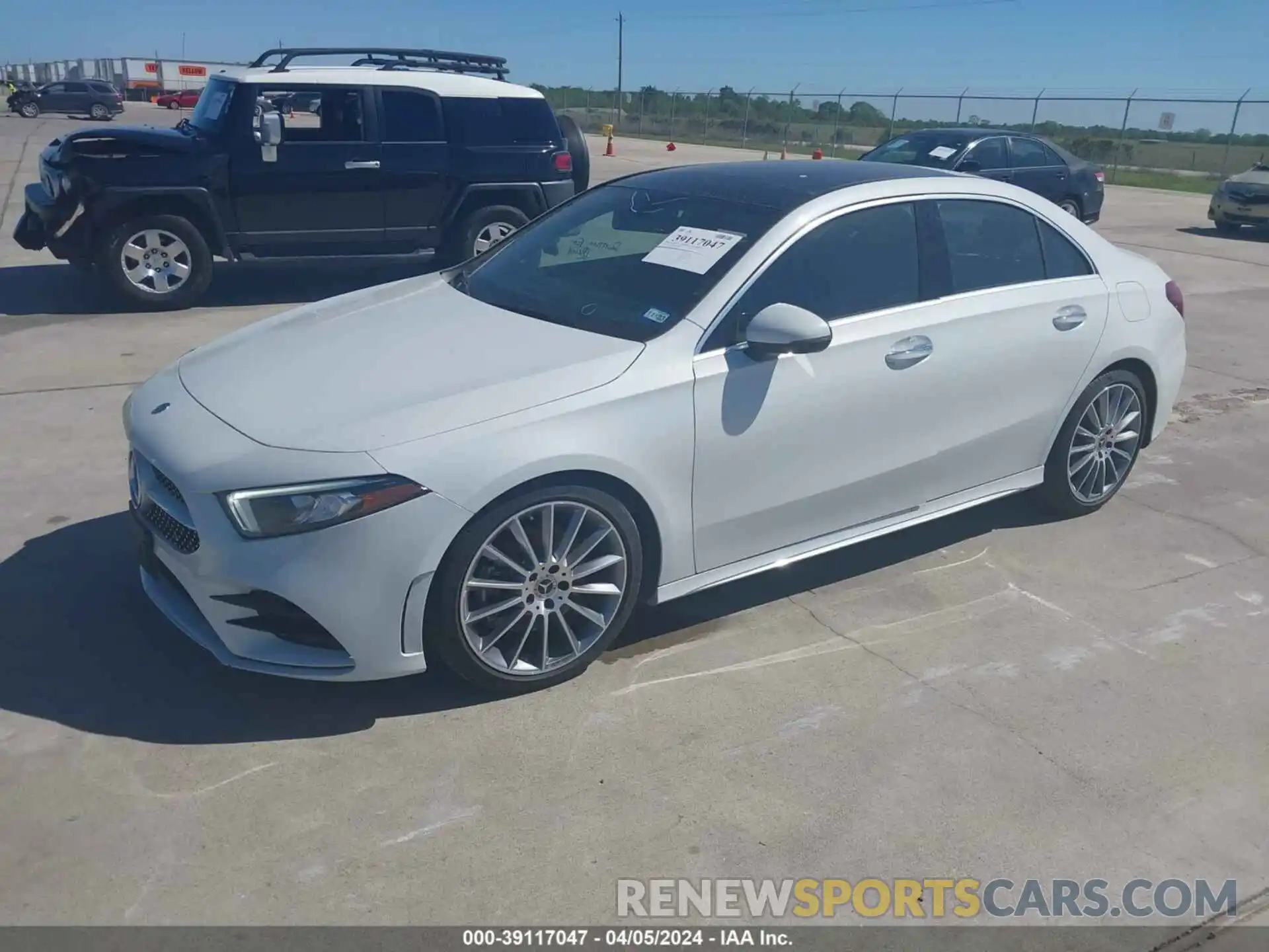 2 Photograph of a damaged car WDD3G4FB2KW021401 MERCEDES-BENZ A 220 2019