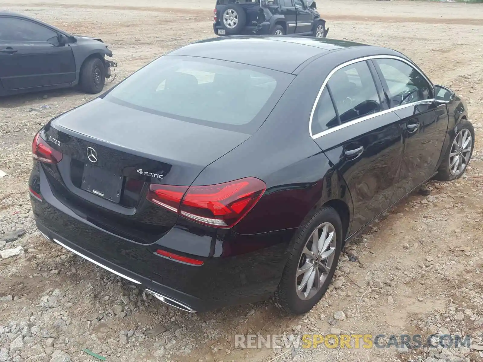 4 Photograph of a damaged car WDD3G4FB2KW025612 MERCEDES-BENZ A 220 2019