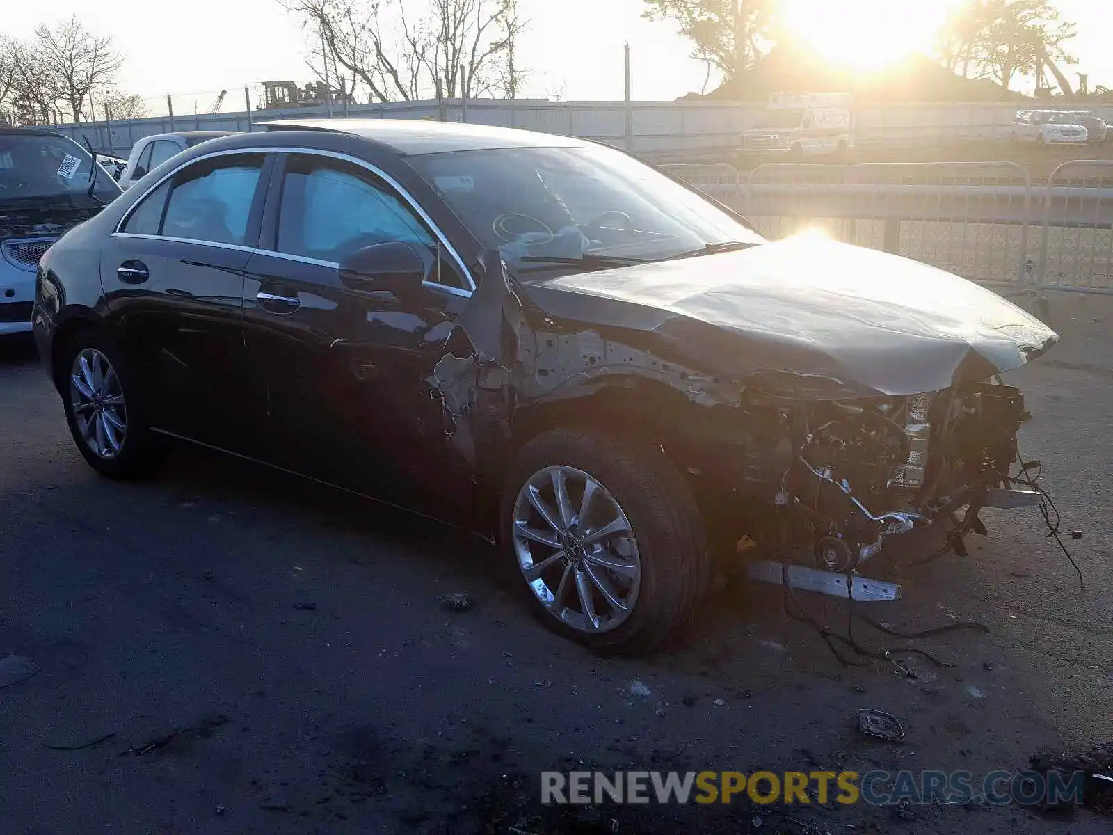 1 Photograph of a damaged car WDD3G4FB2KW027862 MERCEDES-BENZ A 220 2019