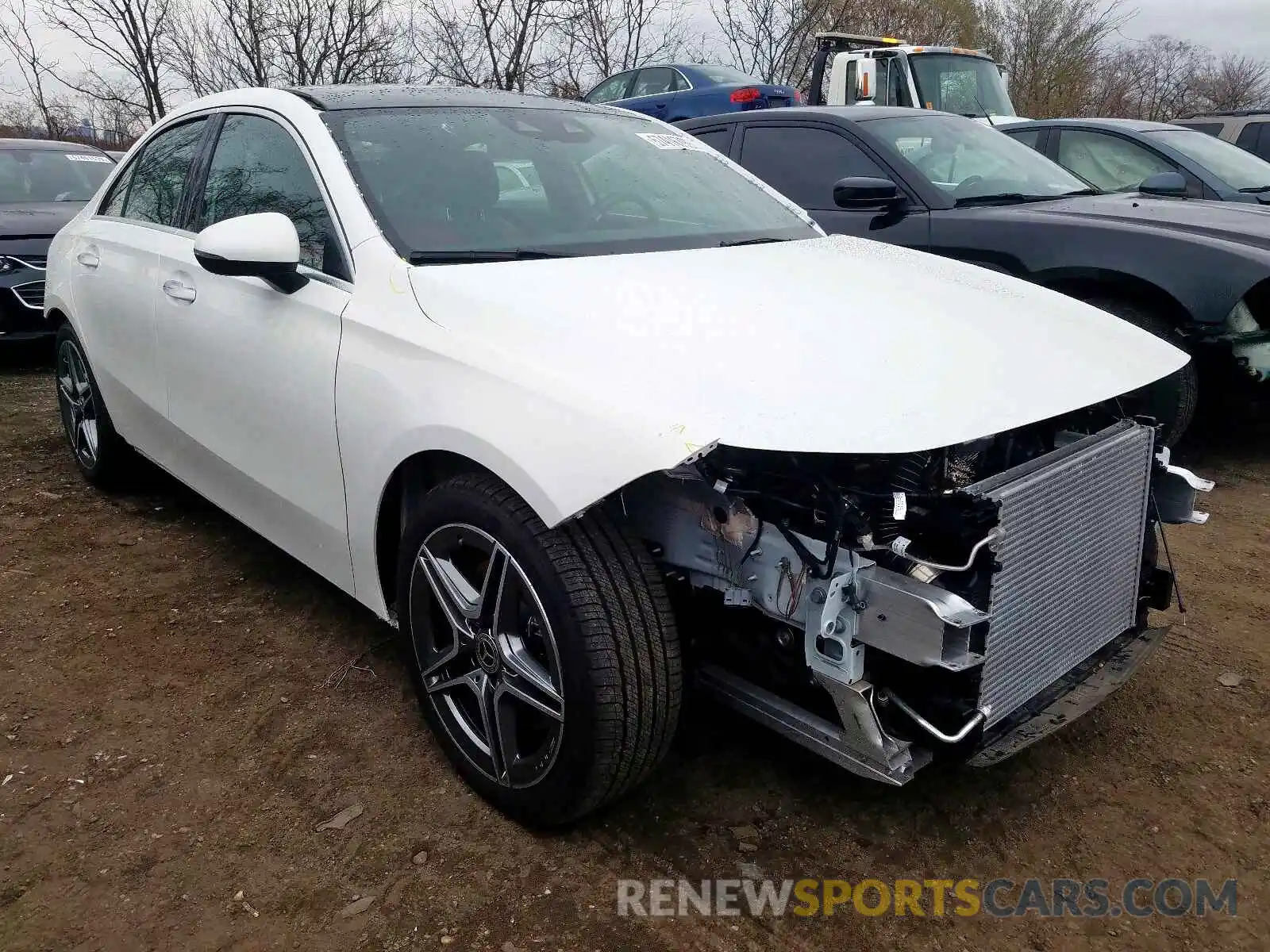 1 Photograph of a damaged car WDD3G4FB3KW006406 MERCEDES-BENZ A 220 2019