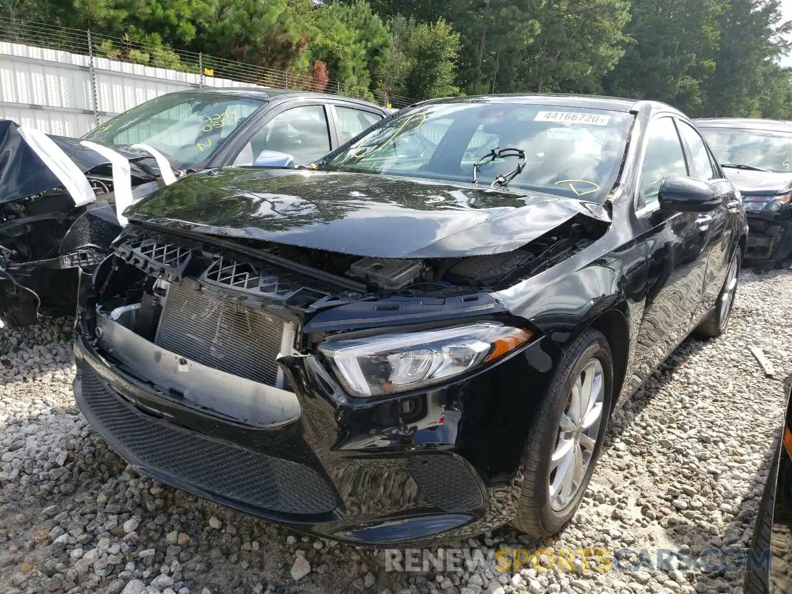 2 Photograph of a damaged car WDD3G4FB4KW016040 MERCEDES-BENZ A 220 2019