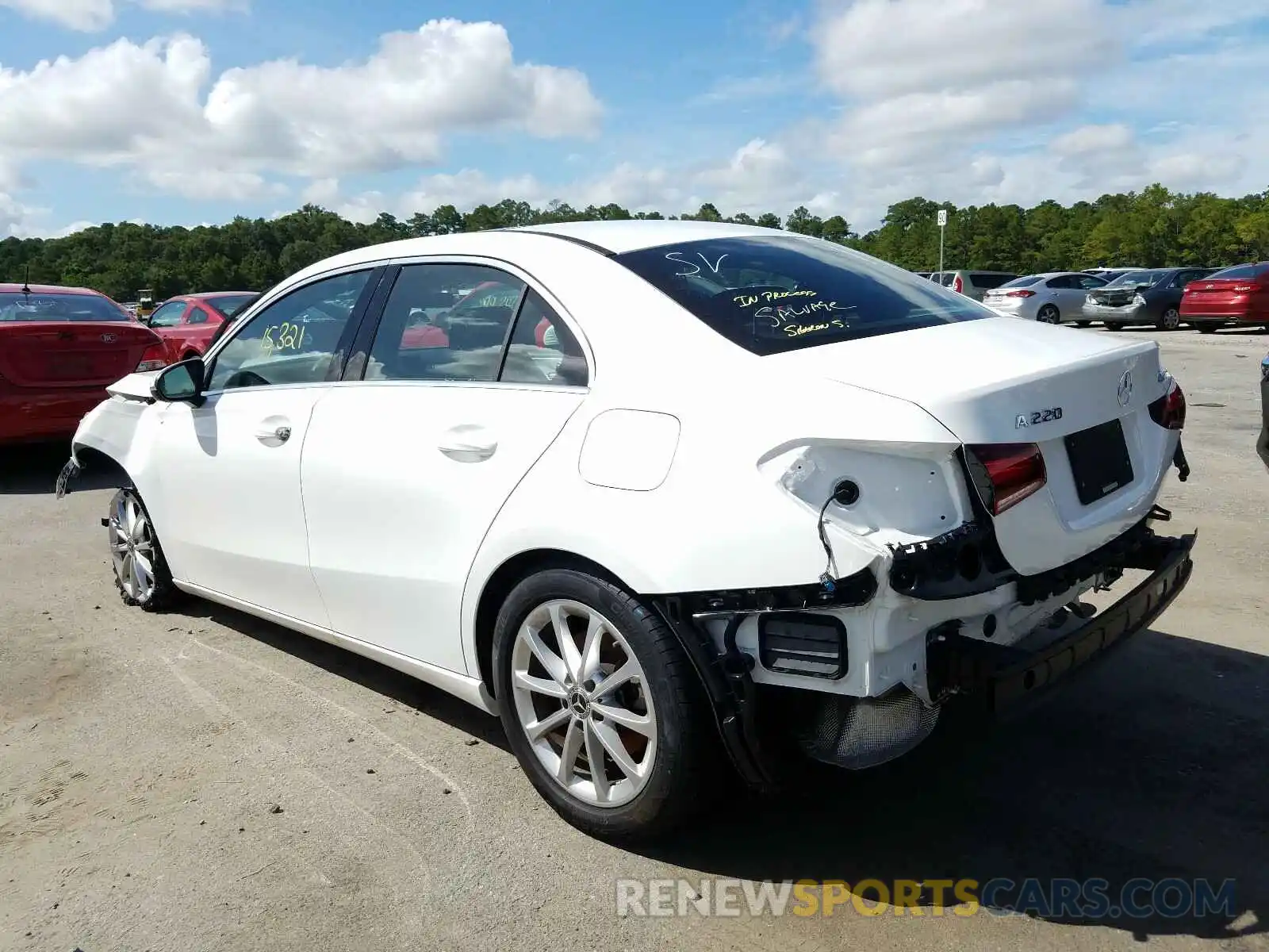 3 Photograph of a damaged car WDD3G4FB4KW026941 MERCEDES-BENZ A 220 2019