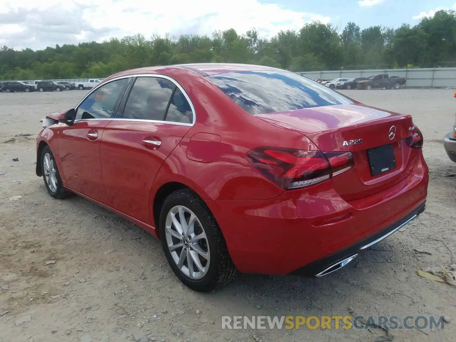 3 Photograph of a damaged car WDD3G4FB5KW024129 MERCEDES-BENZ A 220 2019