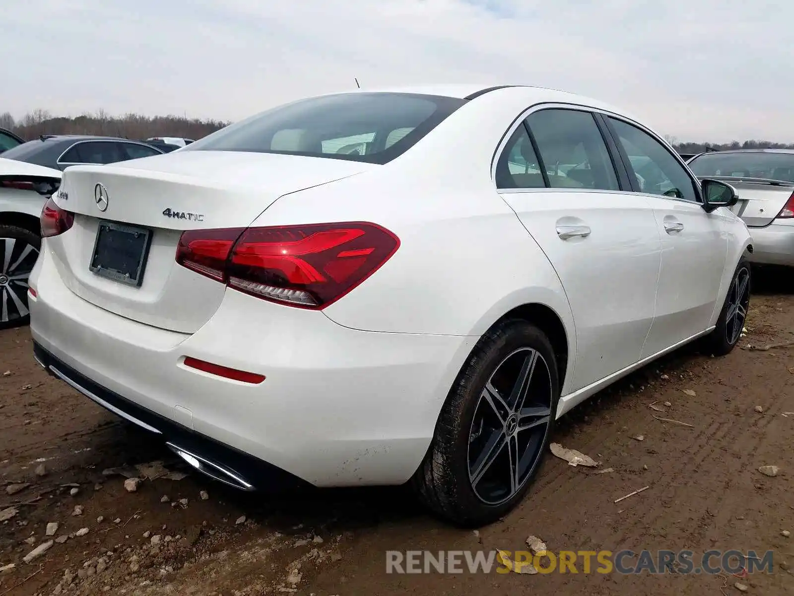 4 Photograph of a damaged car WDD3G4FB5KW026382 MERCEDES-BENZ A 220 2019