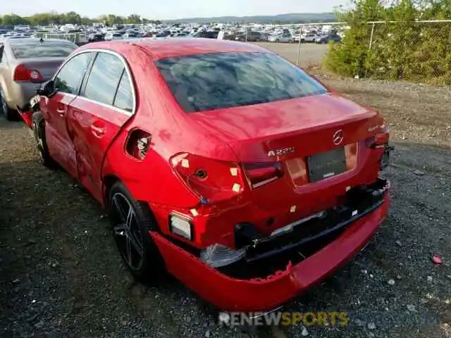 3 Photograph of a damaged car WDD3G4FB6KW018999 MERCEDES-BENZ A 220 2019