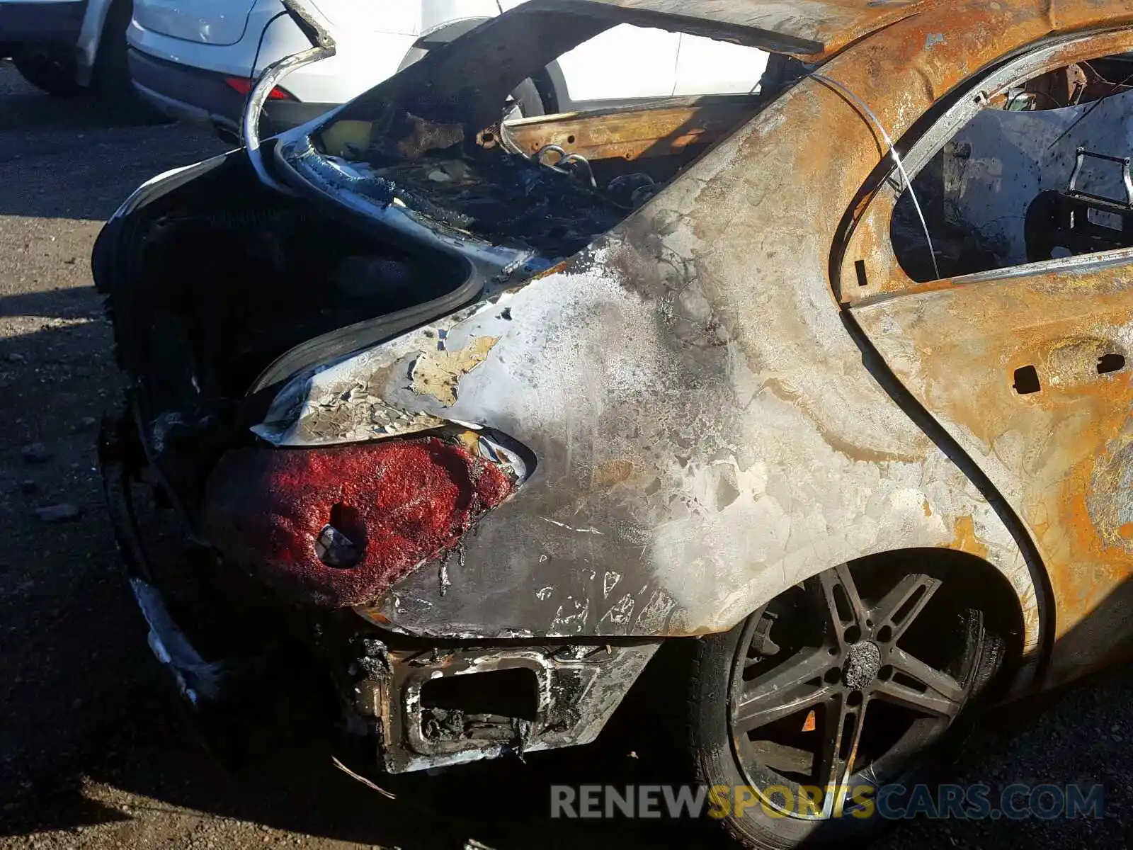 9 Photograph of a damaged car WDD3G4FB7KW020003 MERCEDES-BENZ A 220 2019