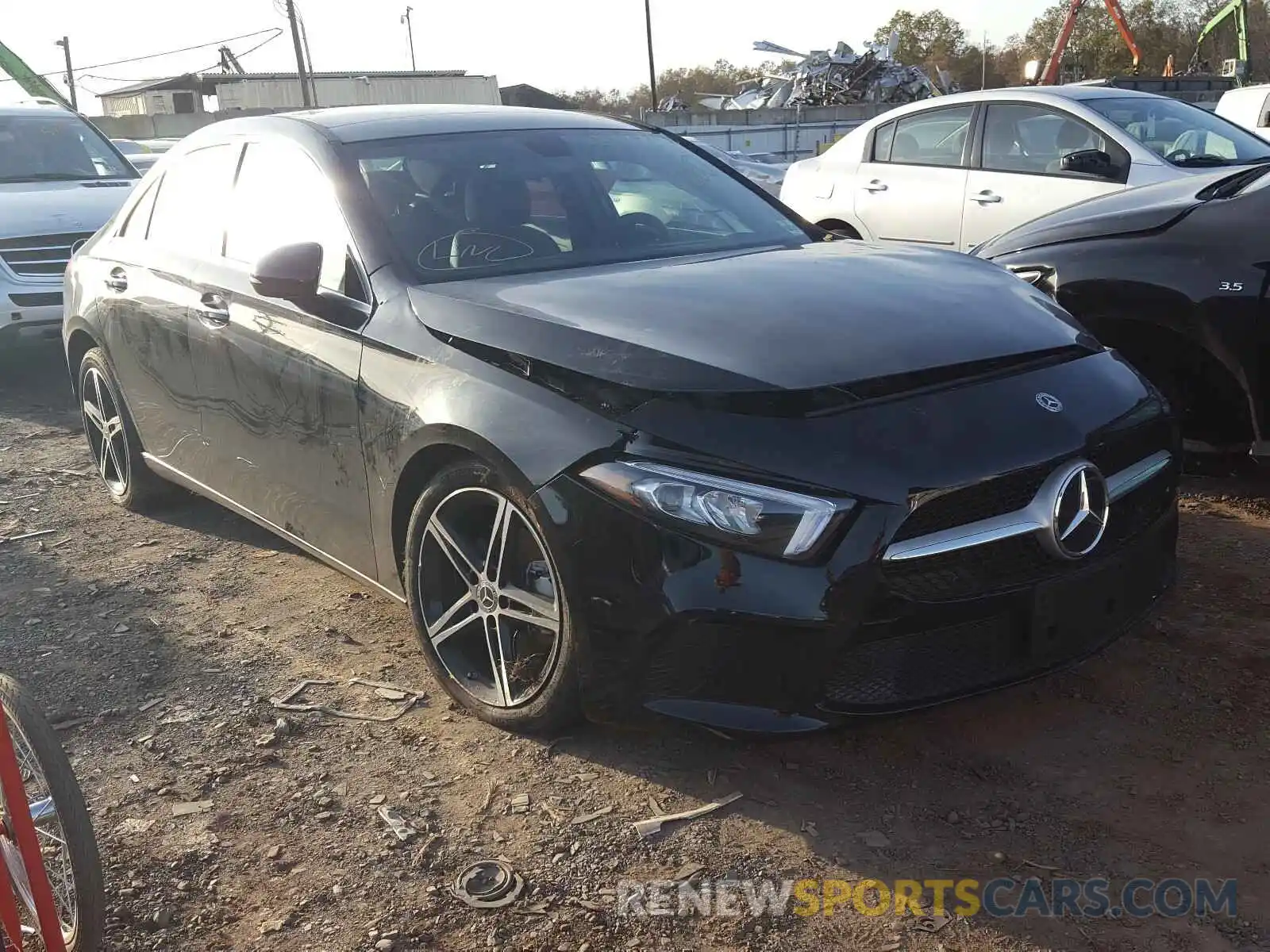 1 Photograph of a damaged car WDD3G4FB7KW035147 MERCEDES-BENZ A 220 2019