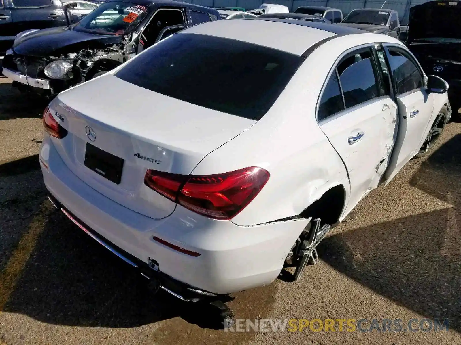 4 Photograph of a damaged car WDD3G4FBXKW000828 MERCEDES-BENZ A 220 2019