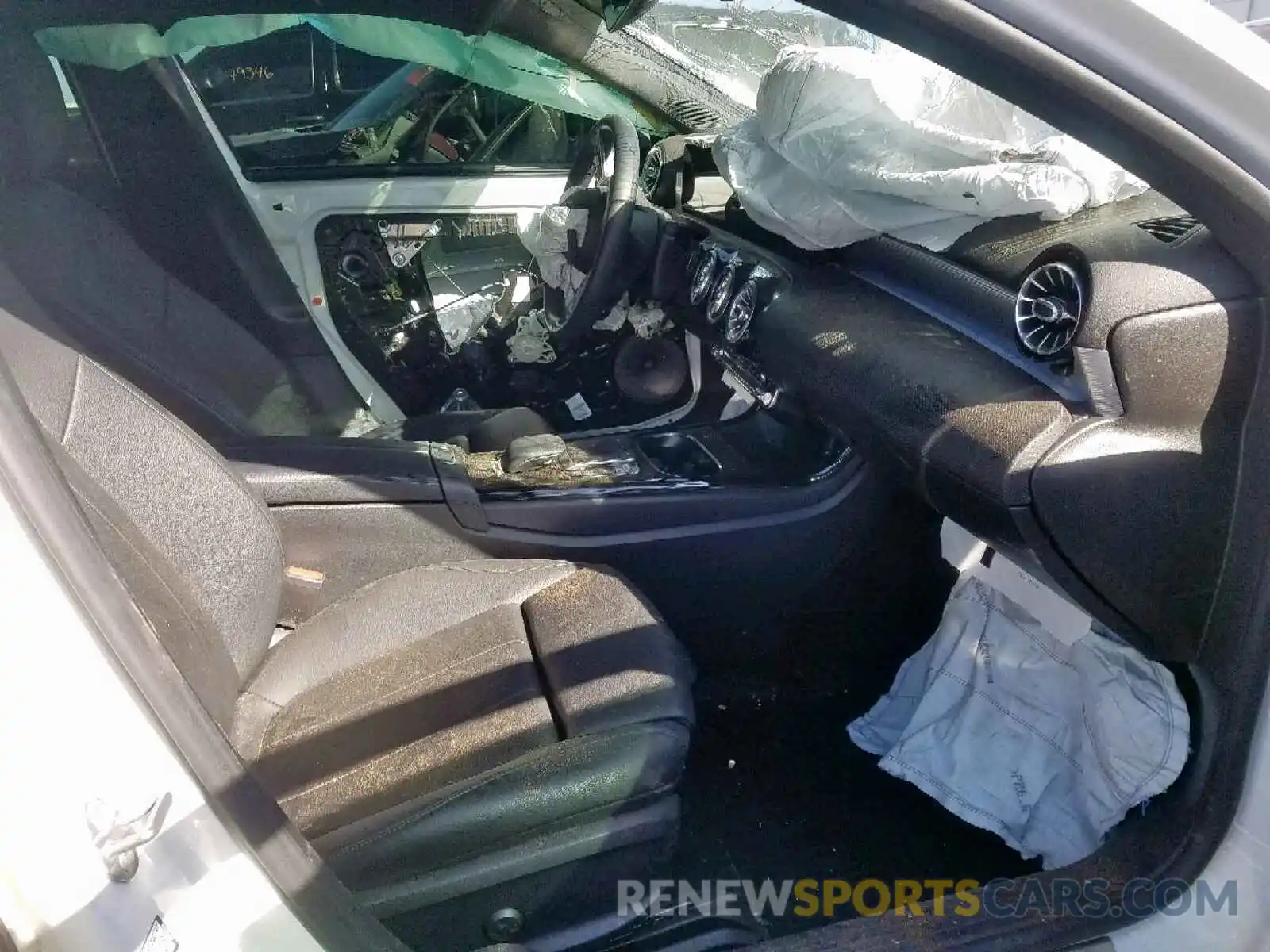 5 Photograph of a damaged car WDD3G4FBXKW000828 MERCEDES-BENZ A 220 2019