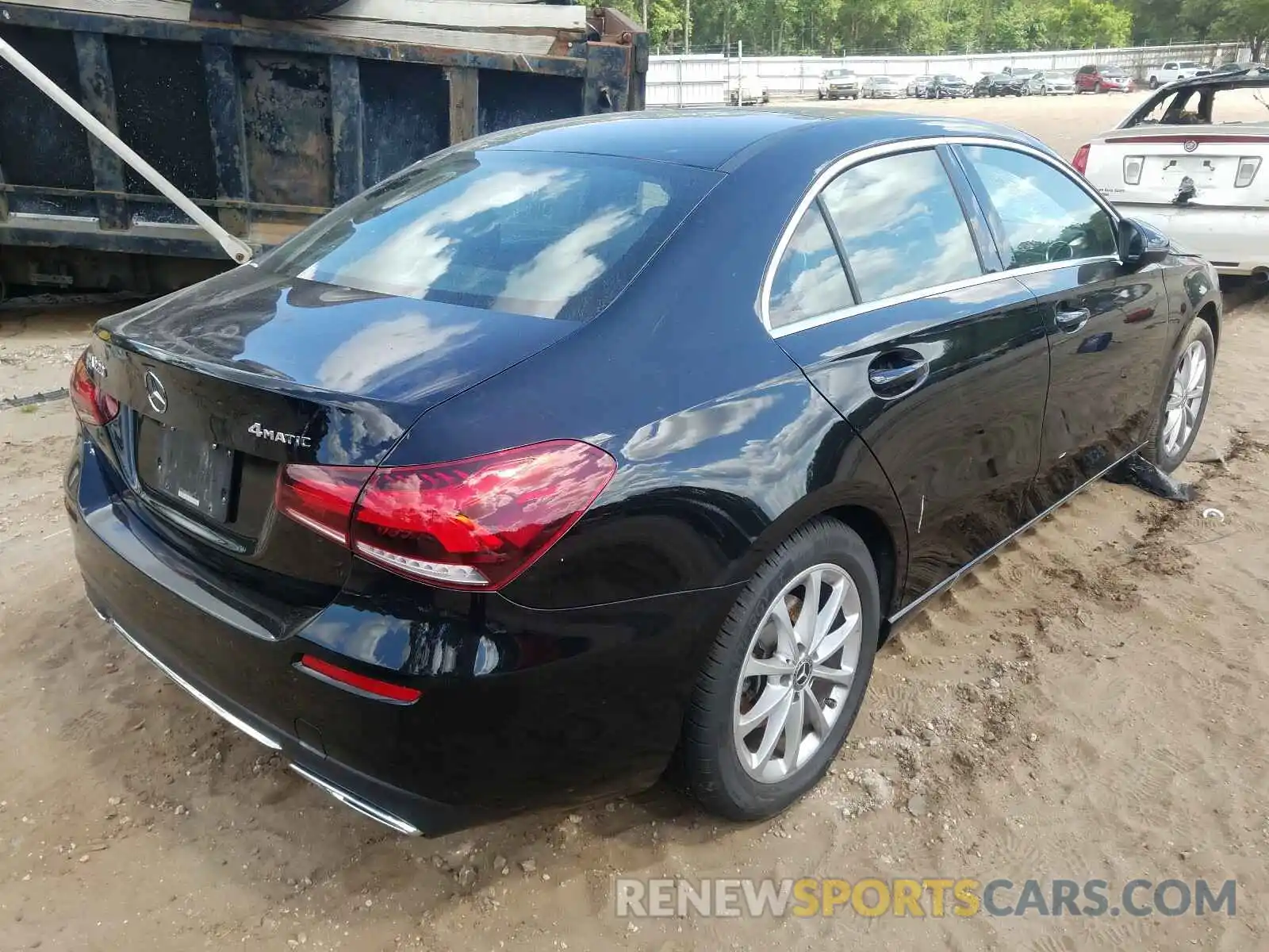 4 Photograph of a damaged car WDD3G4FBXKW018651 MERCEDES-BENZ A 220 2019