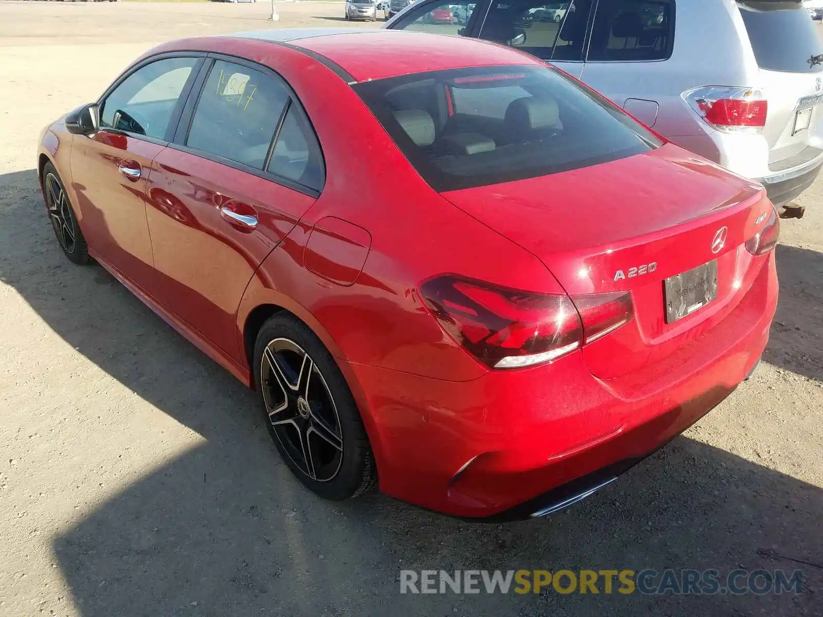 3 Photograph of a damaged car WDD3G4FBXKW024126 MERCEDES-BENZ A 220 2019