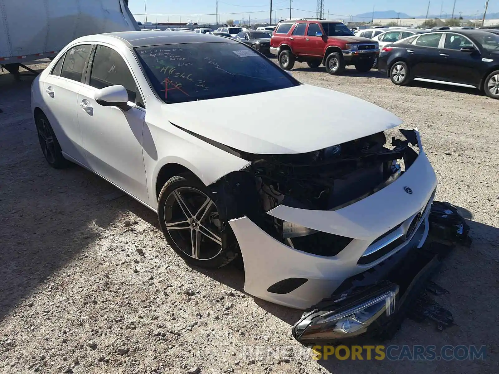 1 Photograph of a damaged car W1K3G4EB9LJ238055 MERCEDES-BENZ A 220 2020