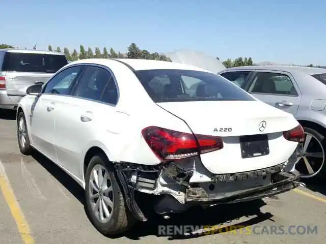 3 Photograph of a damaged car WDD3G4EB2KW023165 MERCEDES-BENZ A 220 4MAT 2019