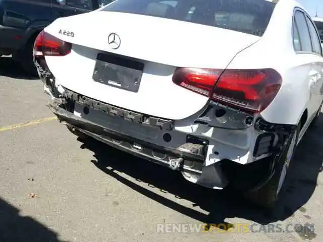 9 Photograph of a damaged car WDD3G4EB2KW023165 MERCEDES-BENZ A 220 4MAT 2019