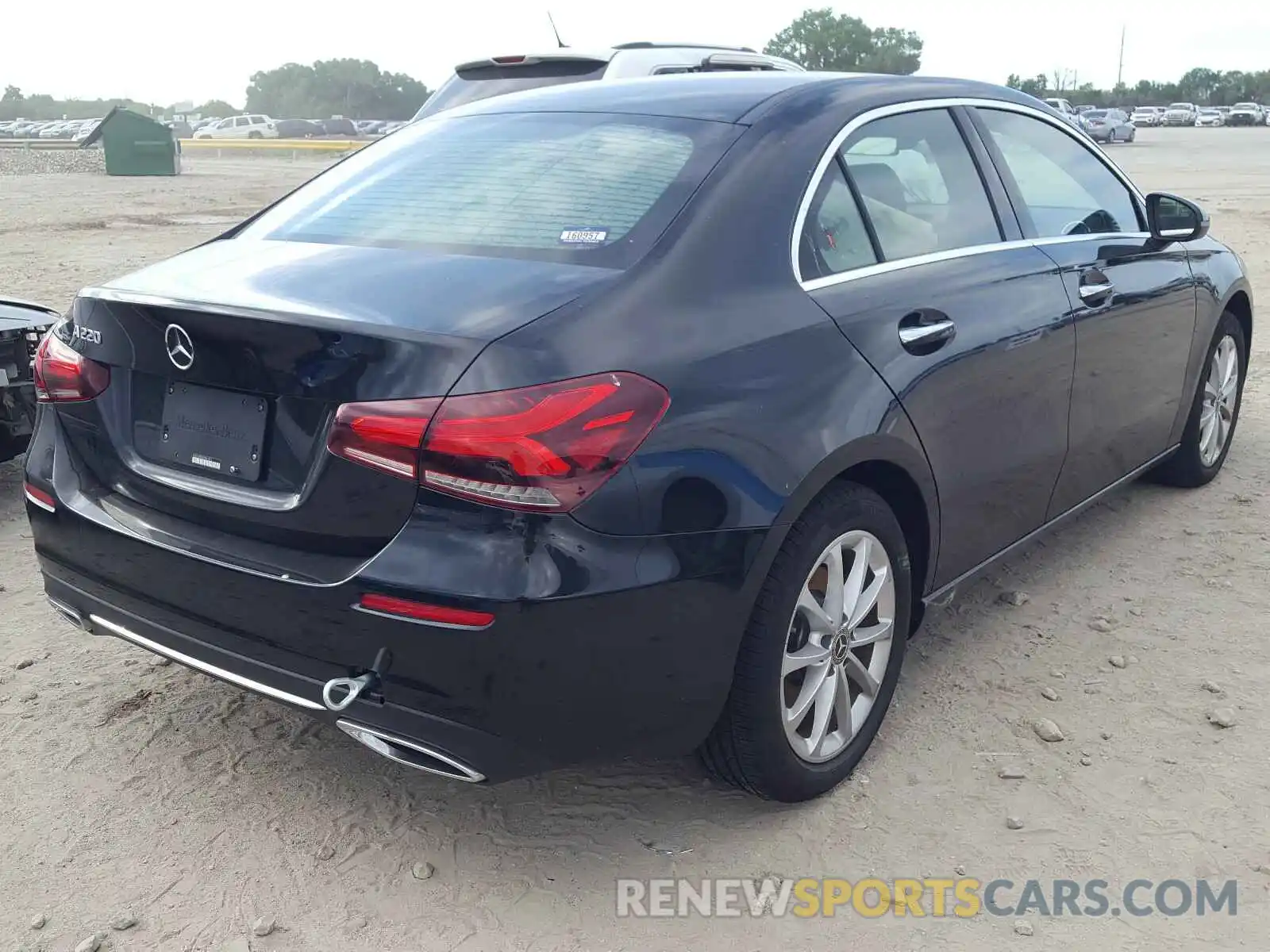 4 Photograph of a damaged car WDD3G4EB3KW001871 MERCEDES-BENZ A 220 4MAT 2019