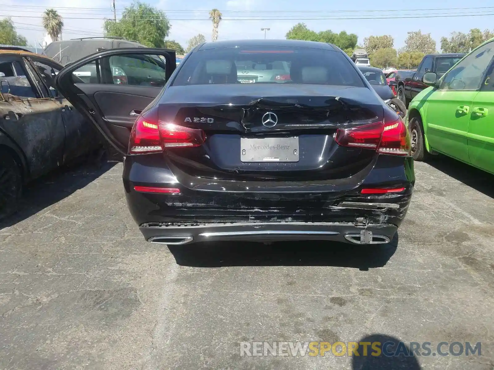 9 Photograph of a damaged car WDD3G4EB3KW011817 MERCEDES-BENZ A 220 4MAT 2019