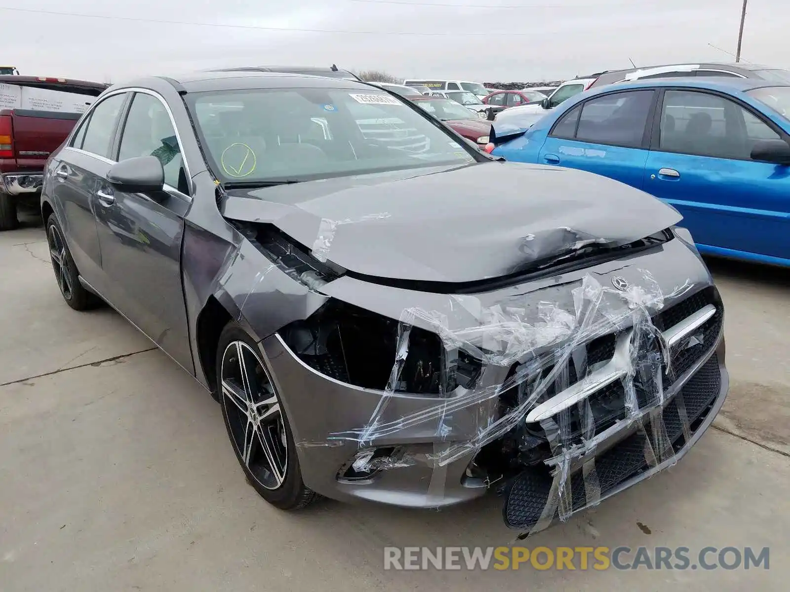 1 Photograph of a damaged car WDD3G4EB3KW020761 MERCEDES-BENZ A 220 4MAT 2019