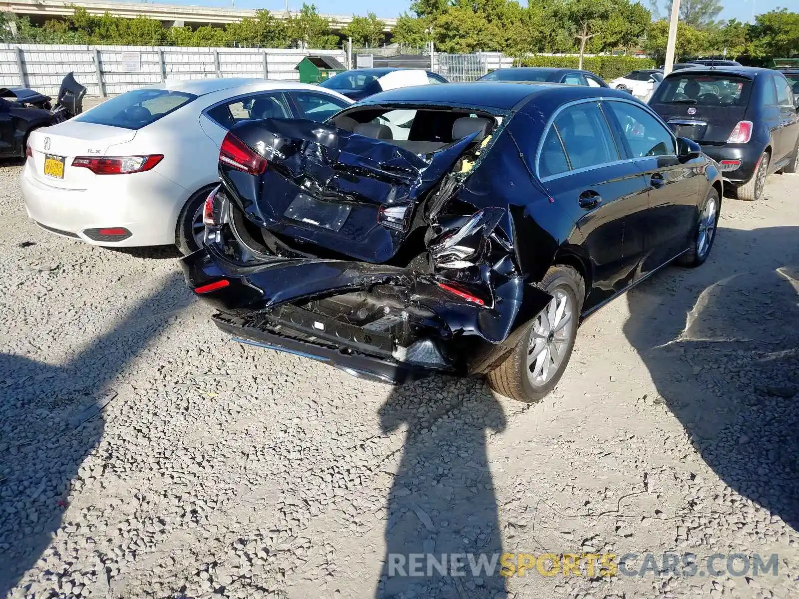 4 Photograph of a damaged car WDD3G4EB3KW025801 MERCEDES-BENZ A 220 4MAT 2019