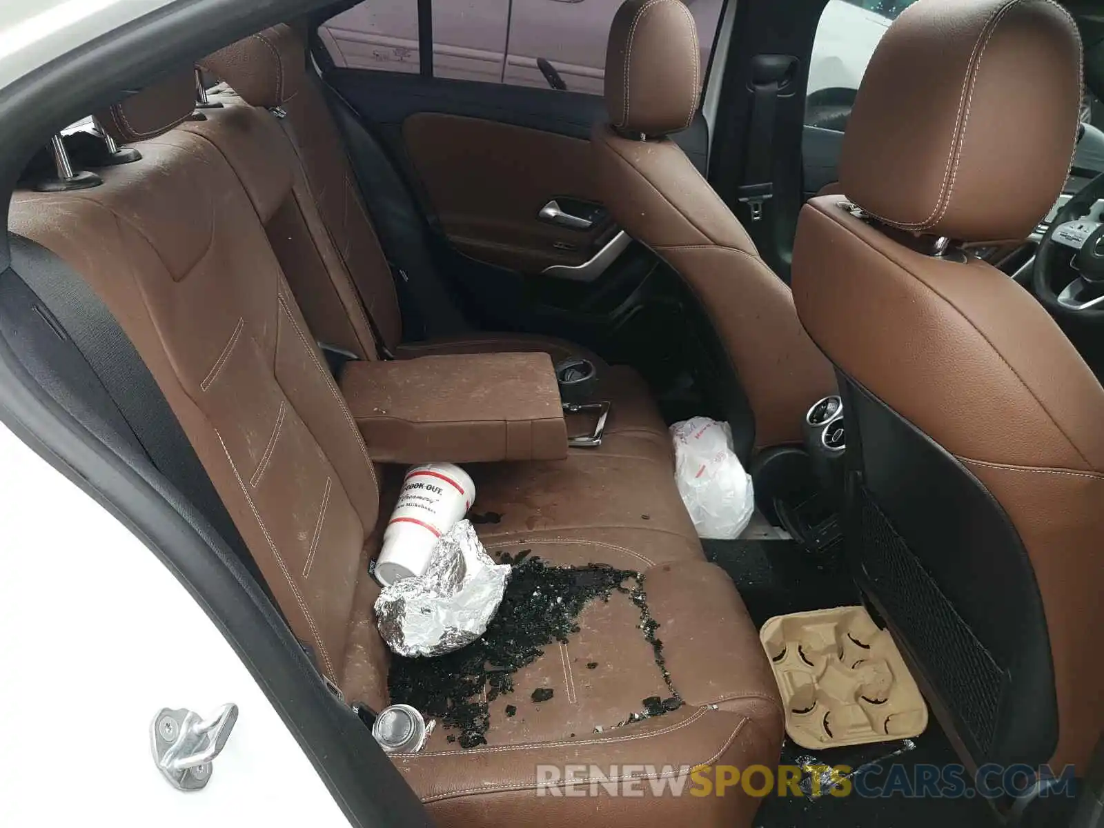 6 Photograph of a damaged car WDD3G4EB5KW025671 MERCEDES-BENZ A 220 4MAT 2019