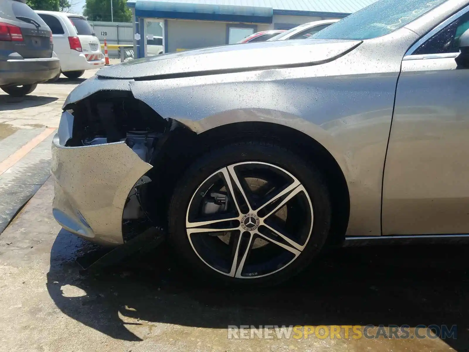 9 Photograph of a damaged car WDD3G4EB6KW002044 MERCEDES-BENZ A 220 4MAT 2019