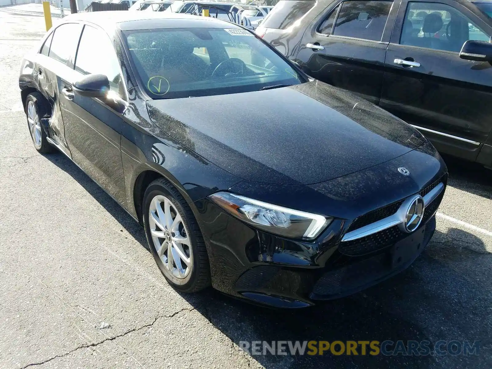 1 Photograph of a damaged car WDD3G4EB6KW018633 MERCEDES-BENZ A 220 4MAT 2019