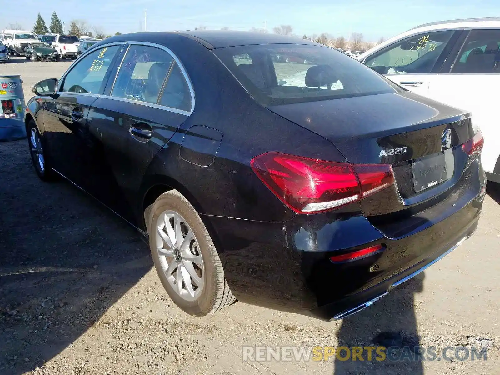 3 Photograph of a damaged car WDD3G4EB6KW026487 MERCEDES-BENZ A 220 4MAT 2019