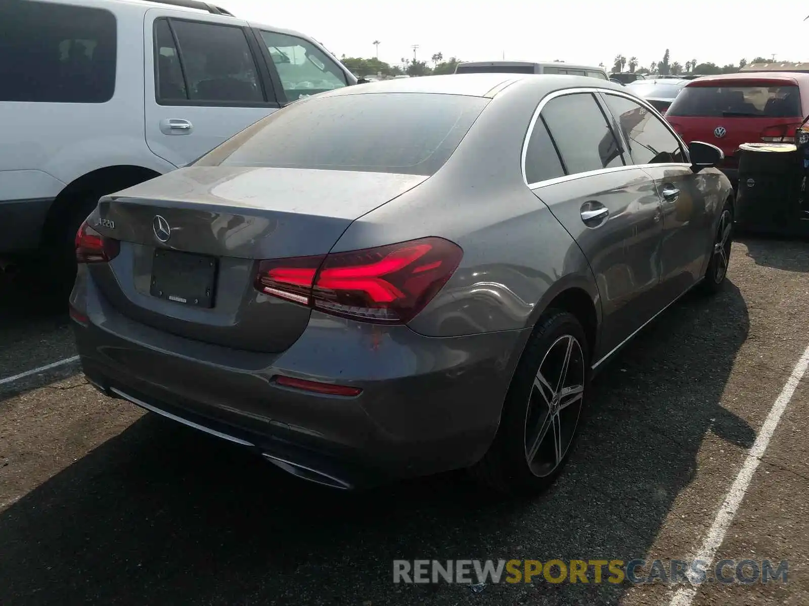 4 Photograph of a damaged car WDD3G4EB6KW030510 MERCEDES-BENZ A 220 4MAT 2019