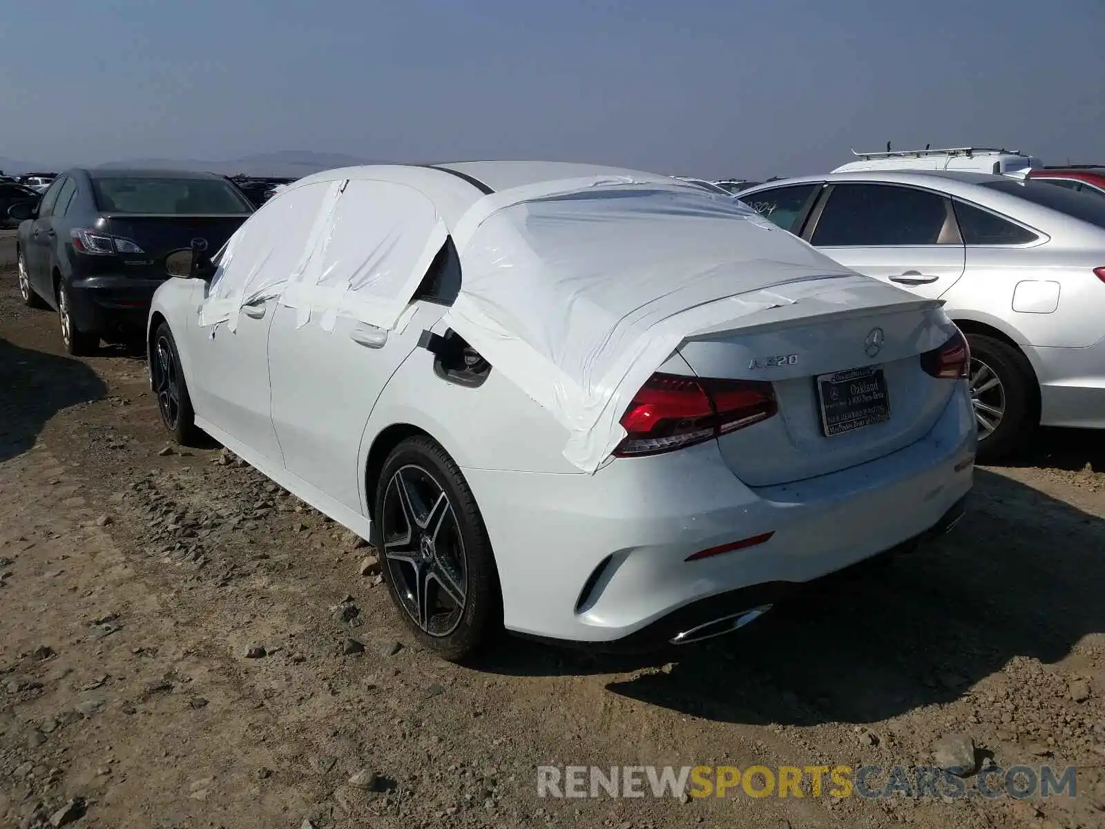 3 Photograph of a damaged car WDD3G4EB6KW035688 MERCEDES-BENZ A 220 4MAT 2019