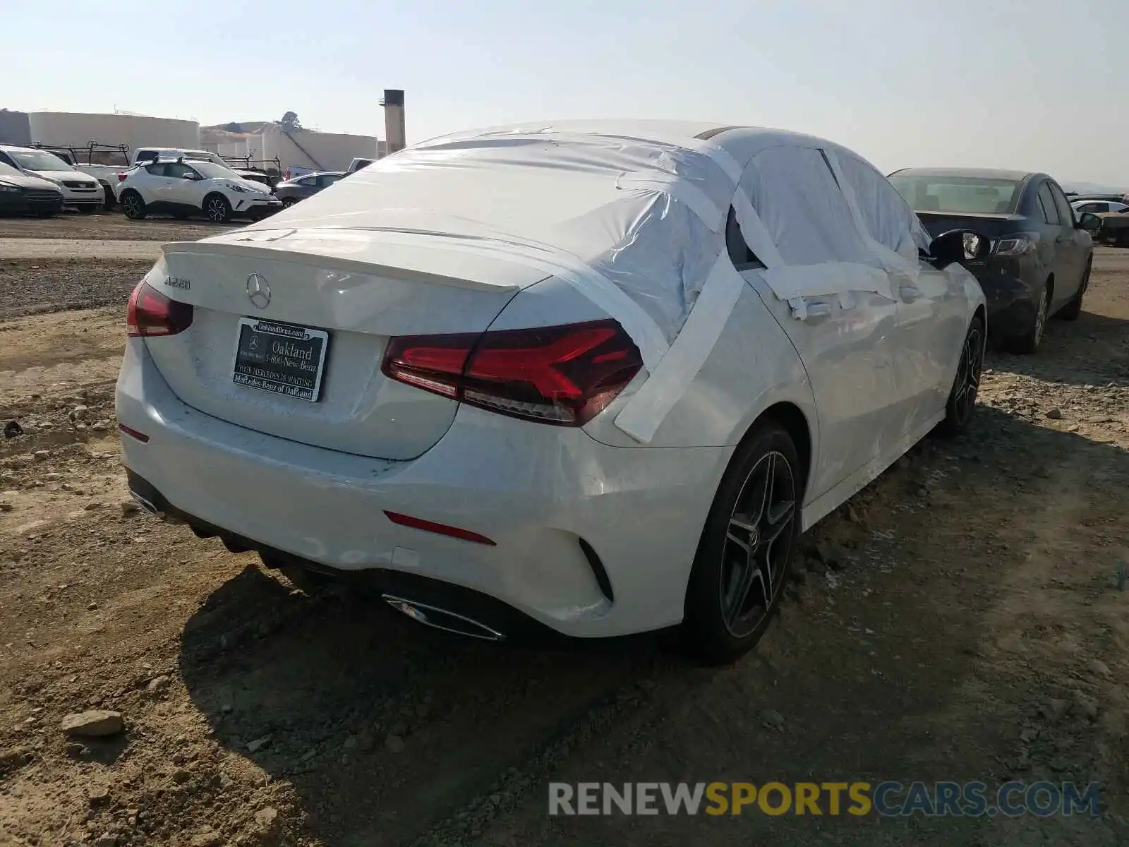 4 Photograph of a damaged car WDD3G4EB6KW035688 MERCEDES-BENZ A 220 4MAT 2019