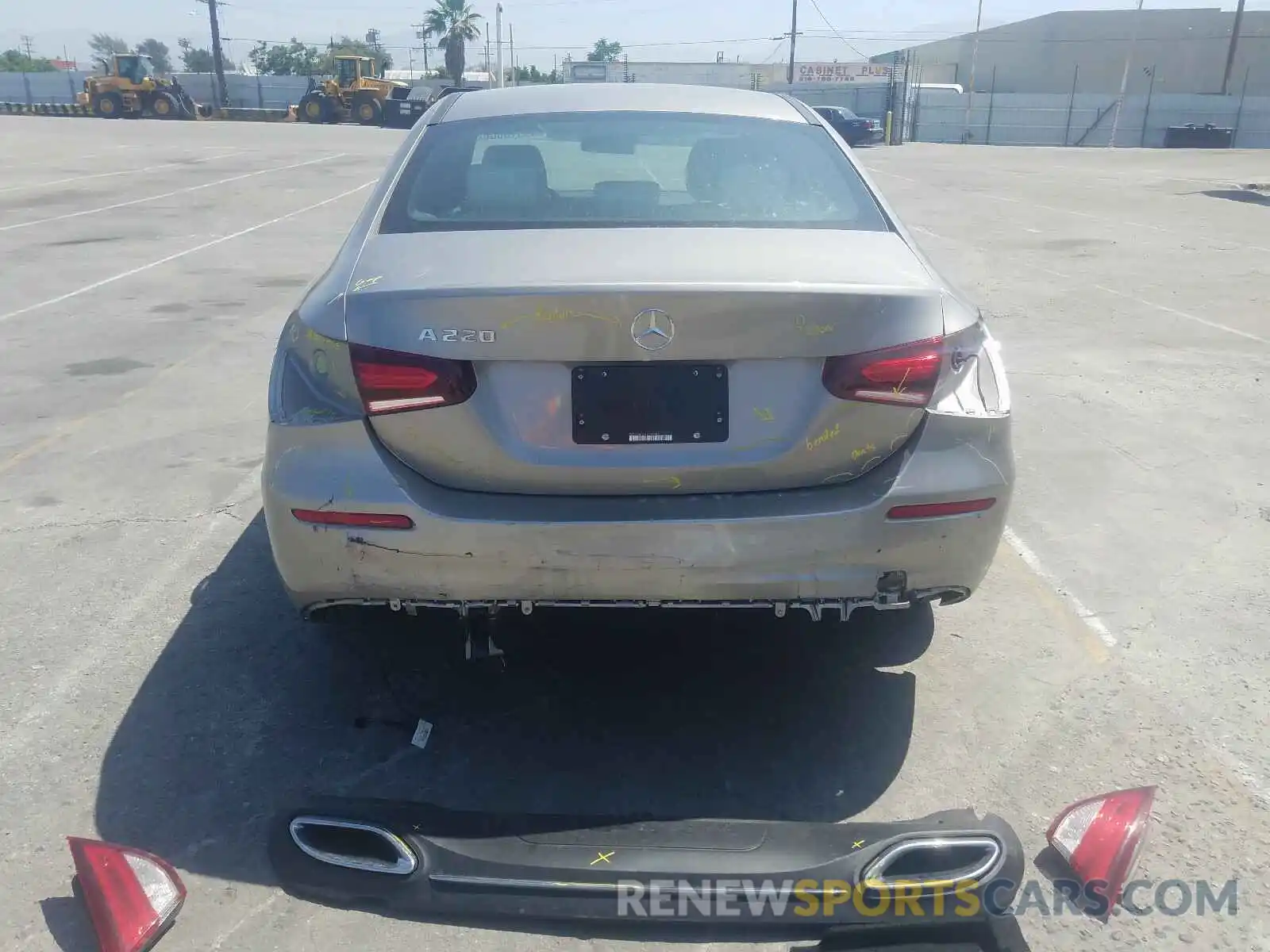 9 Photograph of a damaged car WDD3G4EB7KW002652 MERCEDES-BENZ A 220 4MAT 2019