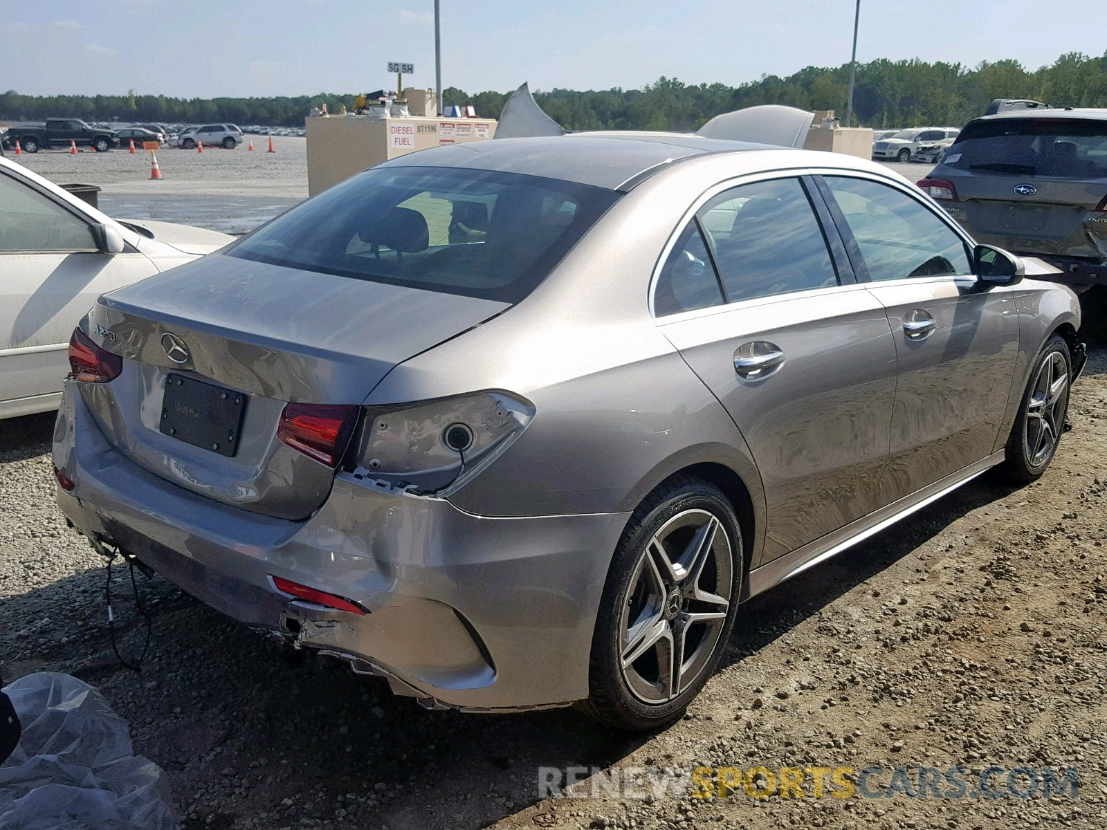 4 Photograph of a damaged car WDD3G4EB8KW005365 MERCEDES-BENZ A 220 4MAT 2019