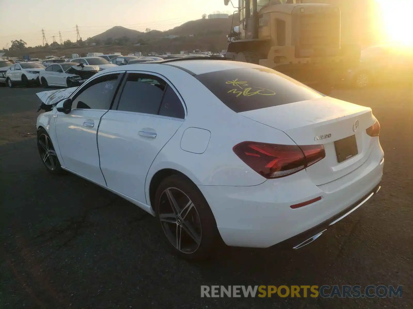 3 Photograph of a damaged car WDD3G4EB8KW022277 MERCEDES-BENZ A 220 4MAT 2019