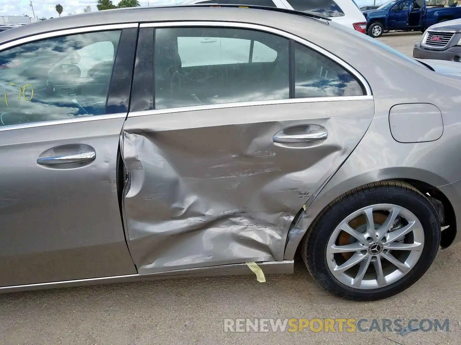 9 Photograph of a damaged car WDD3G4EB8KW029388 MERCEDES-BENZ A 220 4MAT 2019