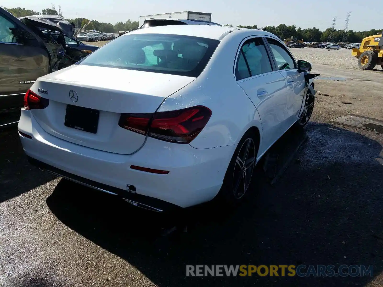 4 Photograph of a damaged car WDD3G4EB9KW012308 MERCEDES-BENZ A 220 4MAT 2019