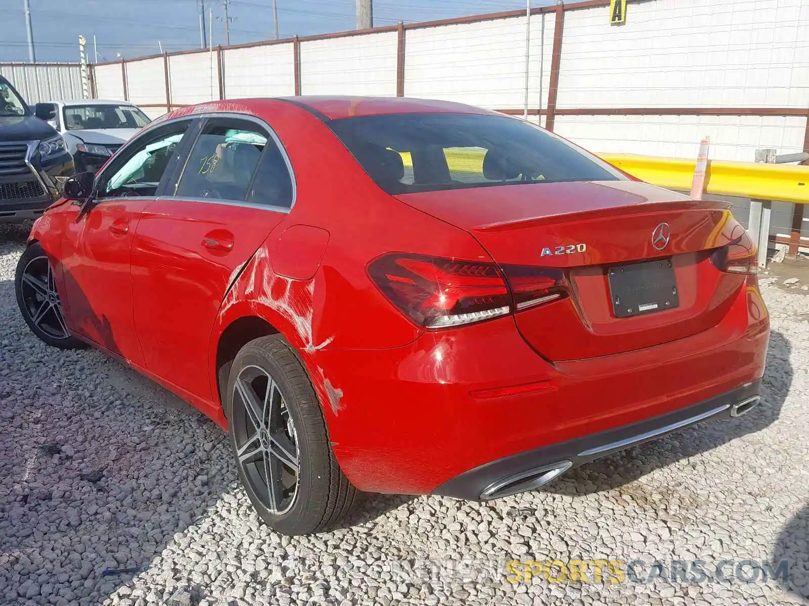 3 Photograph of a damaged car WDD3G4EB9KW013328 MERCEDES-BENZ A 220 4MAT 2019