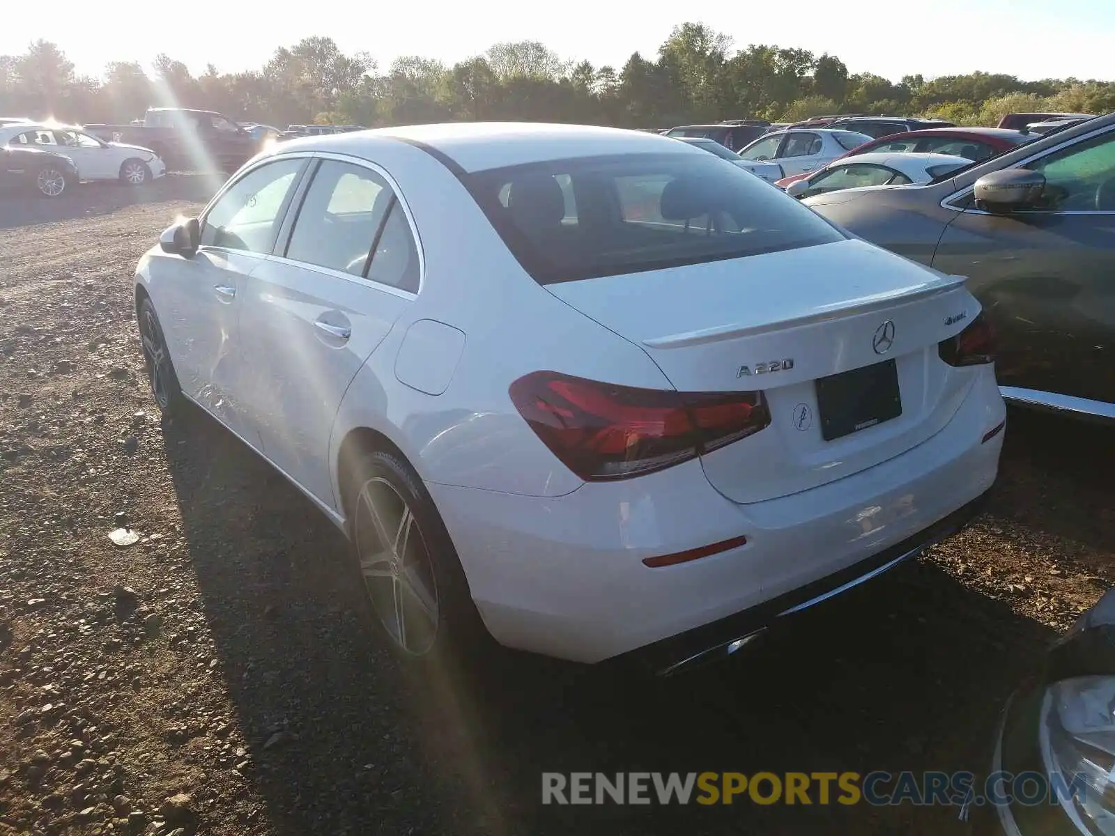 3 Photograph of a damaged car WDD3G4FB5KW026477 MERCEDES-BENZ A 220 4MAT 2019