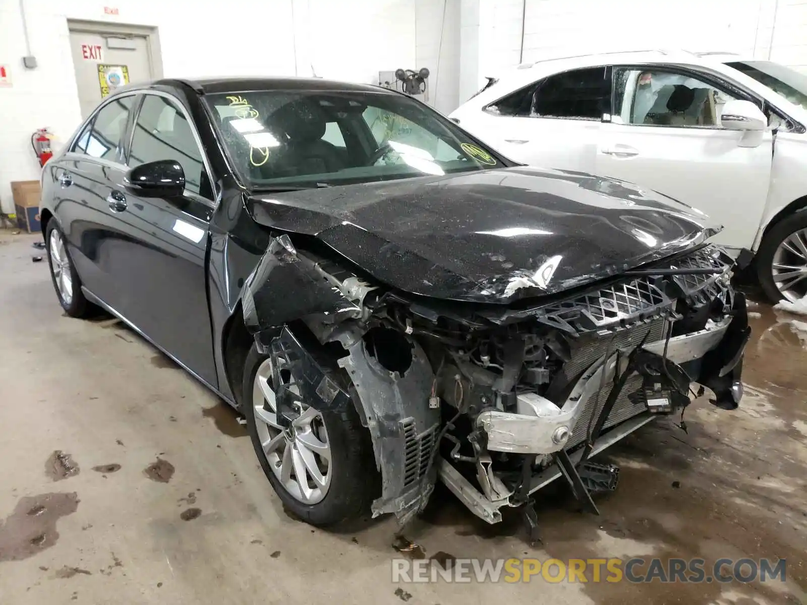 1 Photograph of a damaged car WDD3G4FB8KW002948 MERCEDES-BENZ A 220 4MAT 2019