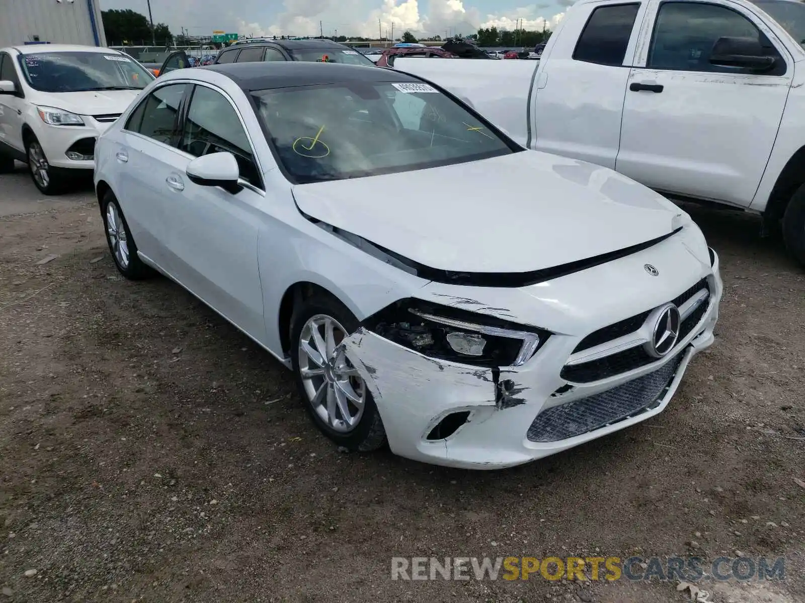 1 Photograph of a damaged car WDD3G4EB0LW040564 MERCEDES-BENZ A 220 4MAT 2020